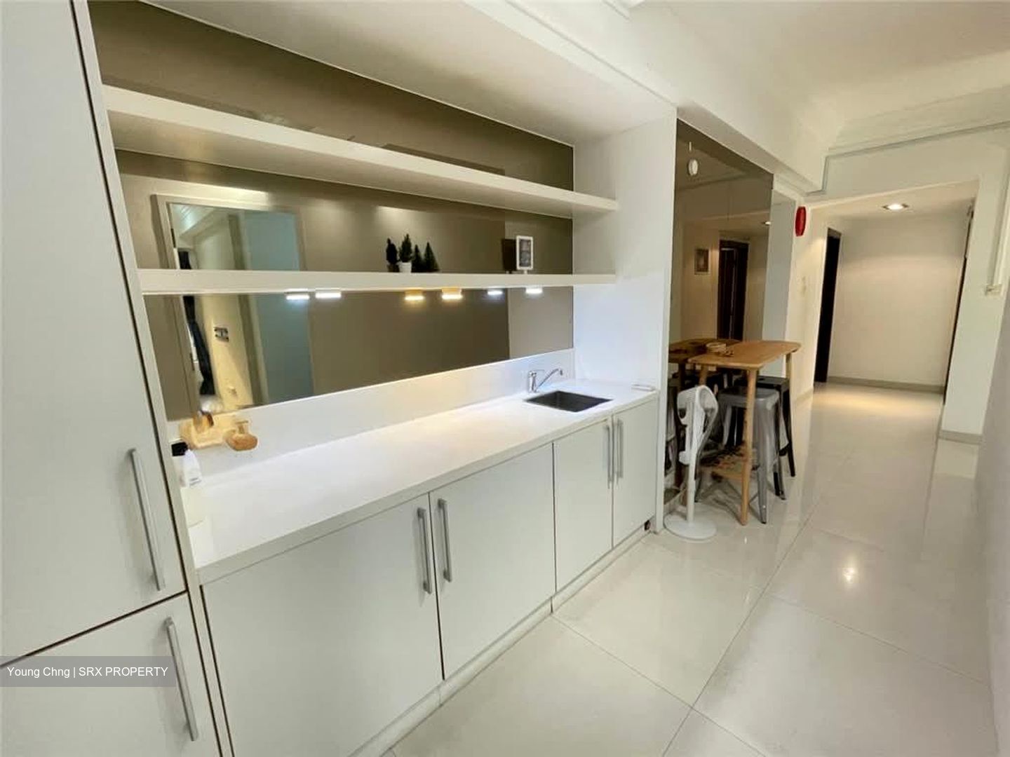 International Plaza (D2), Apartment #582839311